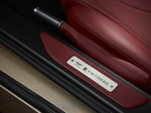 Aston Martin Virage Dragon 88 2012 года 